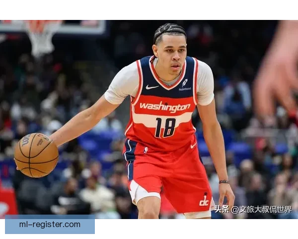 活塞主帅赞杜伦进攻端成长迅猛 称其已成为球队进攻轴心